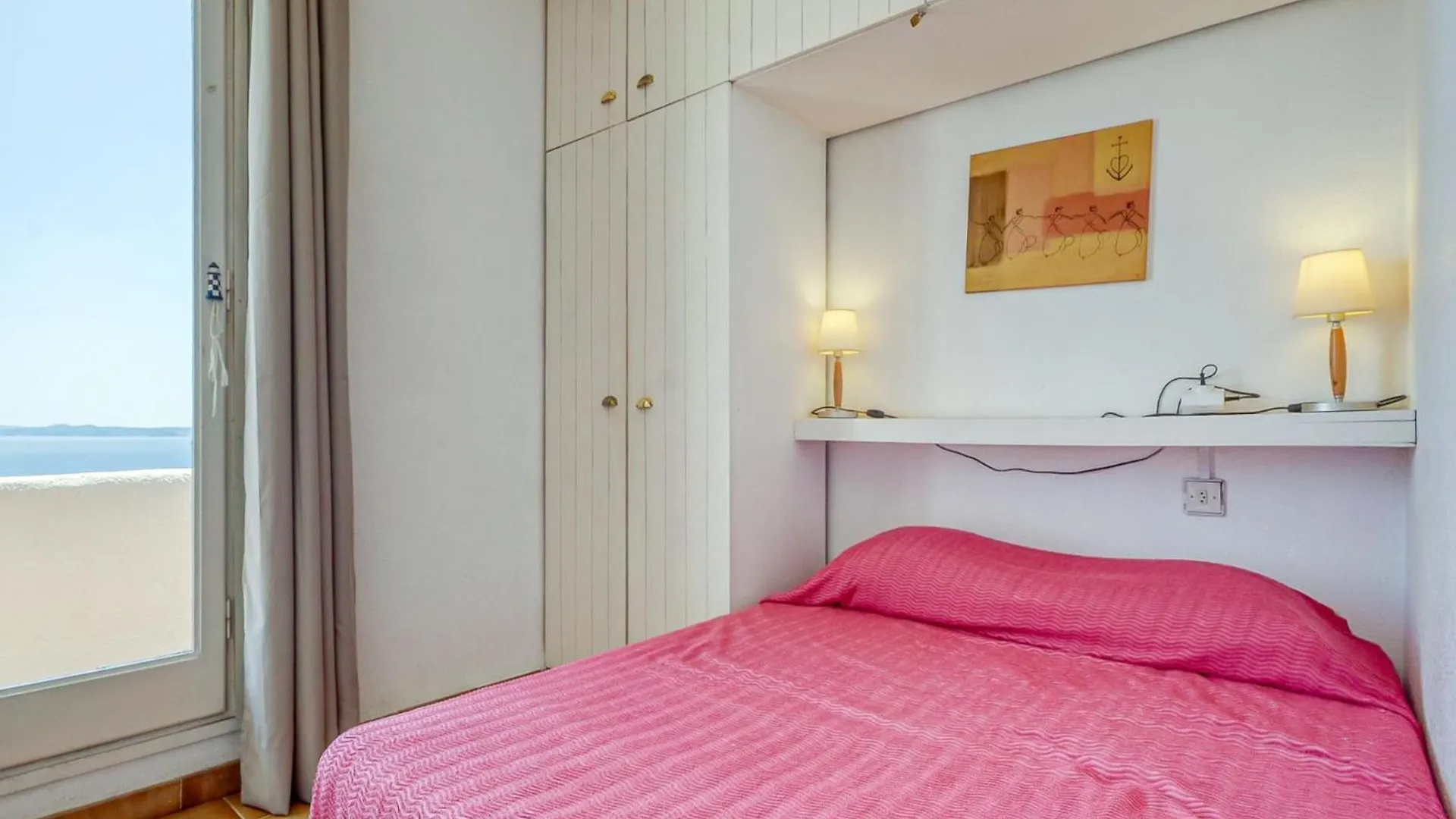 Apartment With Furnished Terrace Roses Hiszpania