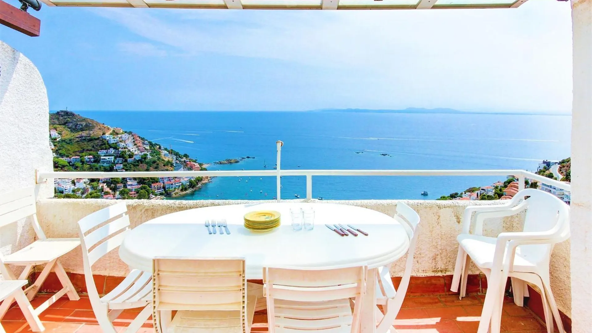 Apartment With Furnished Terrace Roses 0*,  Spain