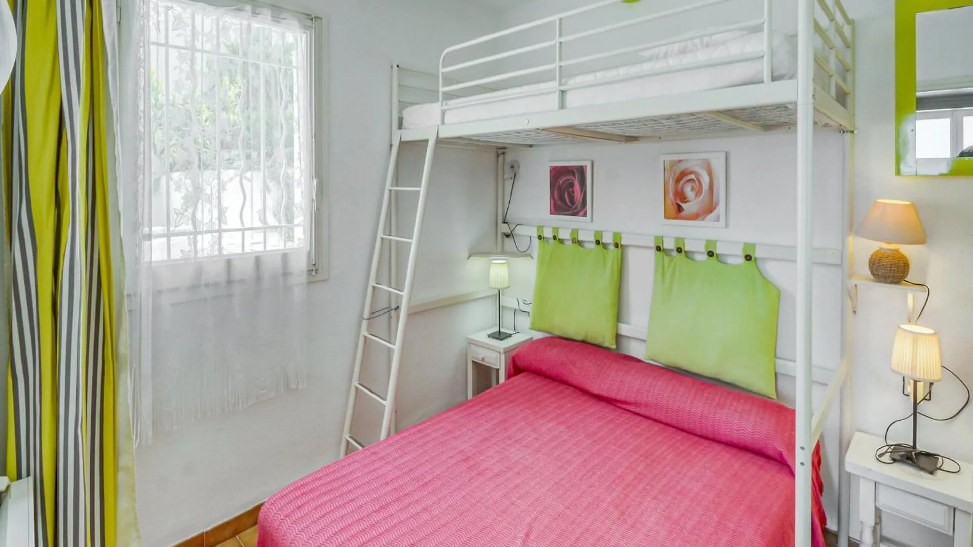 Apartment With Furnished Terrace Roses 0*,  Spain